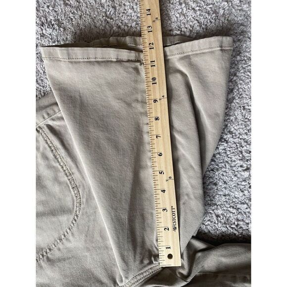 Torrid 22 KhakiDenim Shorts Womens 22 Cotton Blend Casual Hiking - Picture 10 of 10